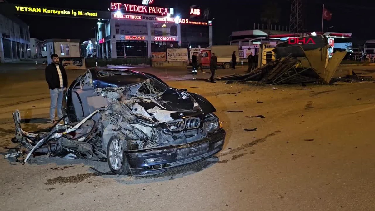 Adana’da Otomobil ile Kamyonet Çarpıştı: 1 Ölü, 3 Yaralı