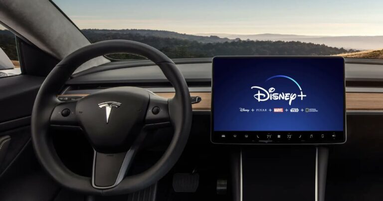 Atatürk filmini yayınlamayan Disney’e bir darbe de Tesla’dan geldi!