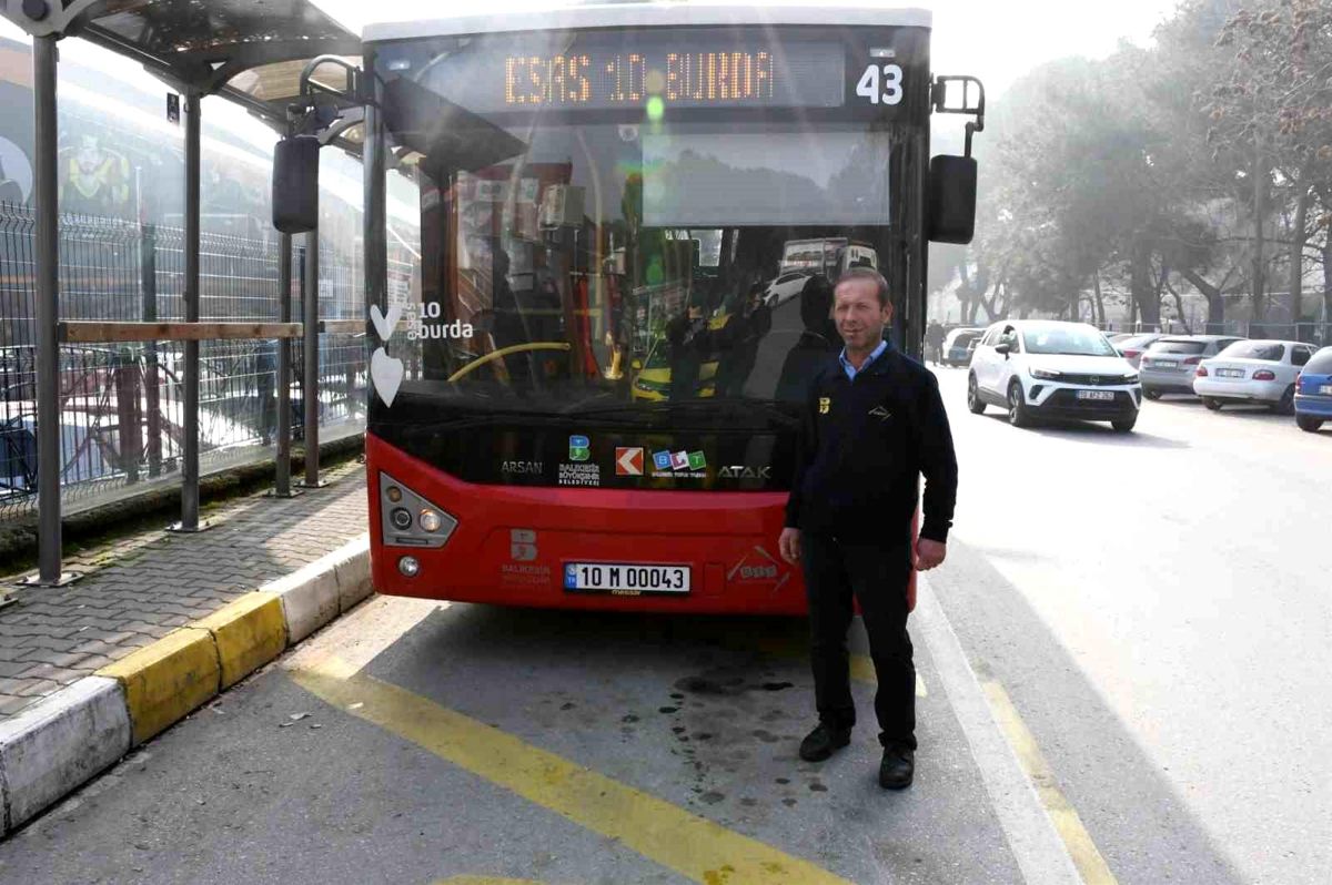 Balıkesir Büyükşehir Belediyesi Şoförü Yolcuyu Hastaneye Yetiştirdi