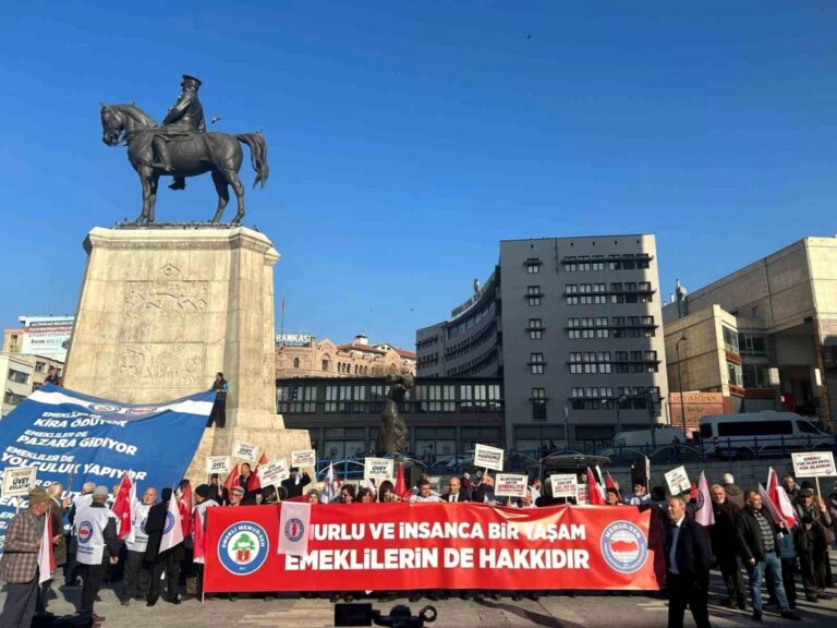 Emekli Memur-Sen Başkanı Ali Küçükkösen: Türkiye, emeklilere hakkını tam anlamıyla verecek kadar güçlü bir ülkedir