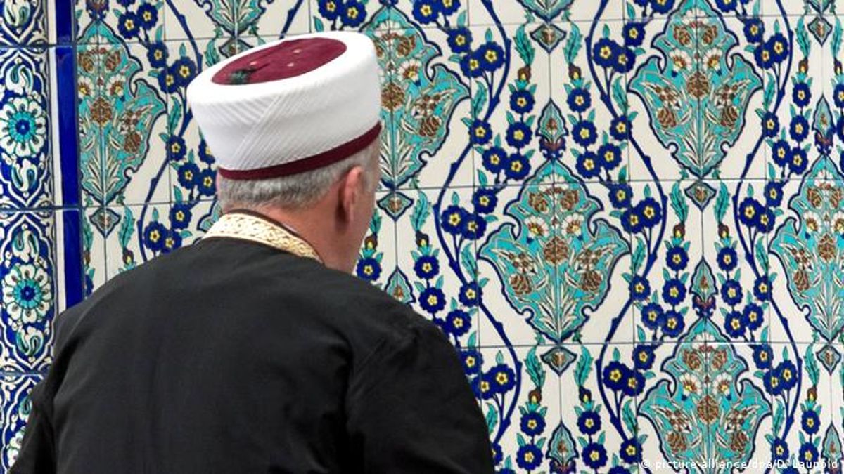 Fransa artık başka ülkelerden imam almayacak! 3 ülkeye mektup gitti, listede Türkiye de var