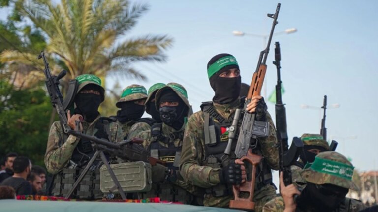 Hamas’tan “İnsani araya hazırız” diyen İsrail’e yanıt: Gazze’ye saldırılar tamamen bitmeden olmaz