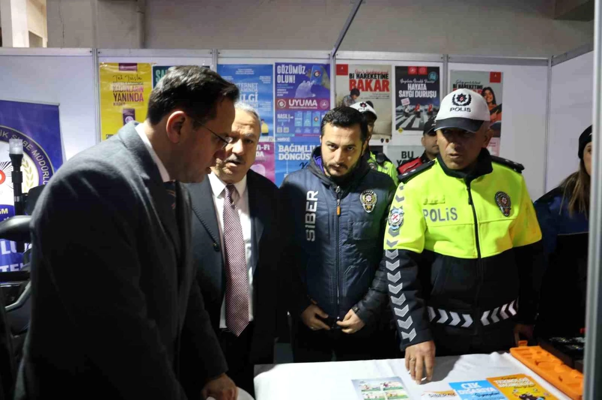 Kapadokya Tarım Ekipmanları Fuarında Nevşehir Emniyet Müdürlüğü Standı Yoğun İlgi Gördü