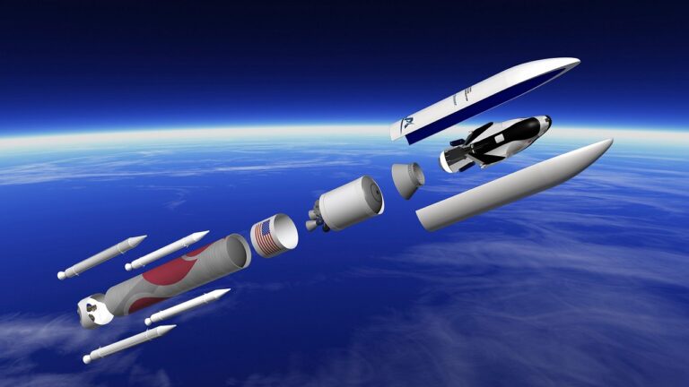 SpaceX’in rakibi ULA, Vulcan Roketi’nin lansmanını erteledi!