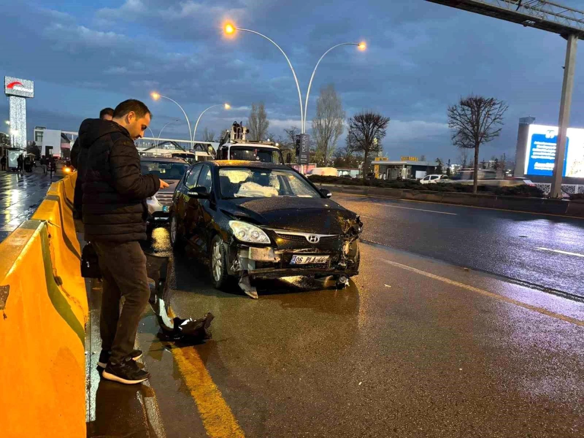 Ankara’da yağmur nedeniyle zincirleme kaza: 3 yaralı