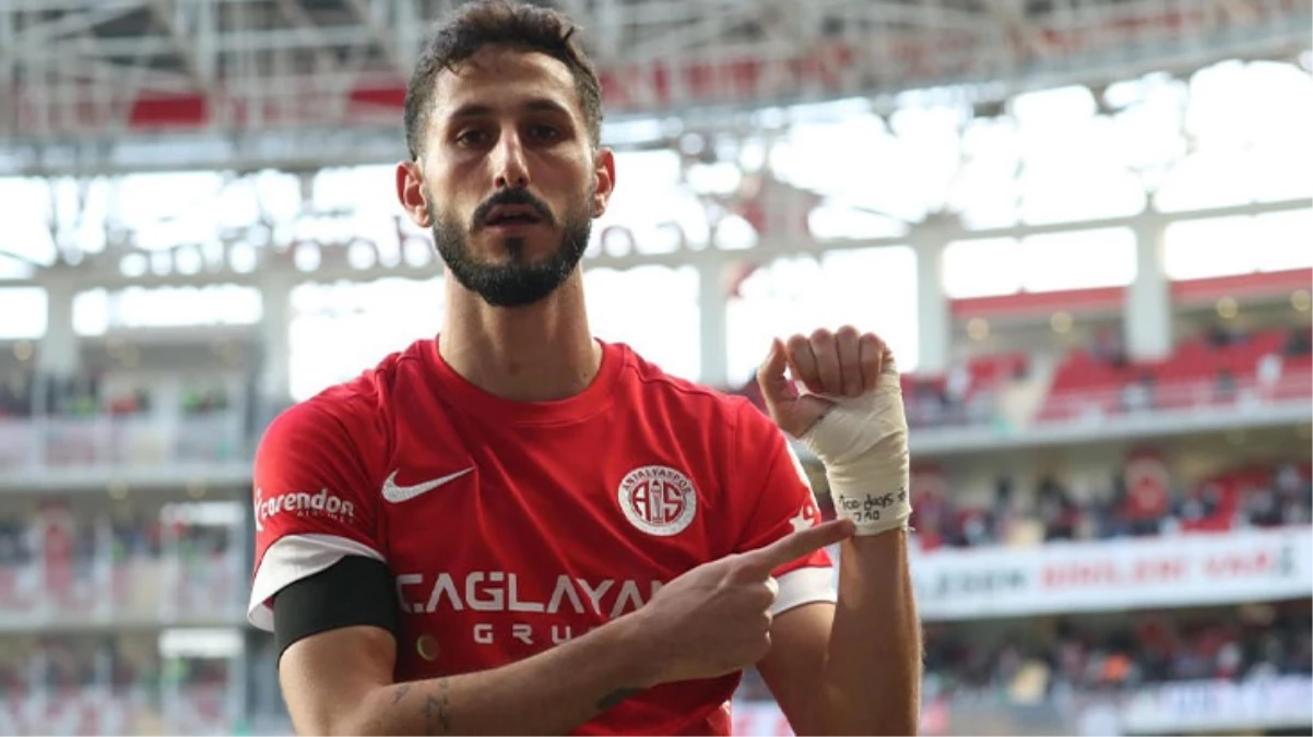 Bakan Yerlikaya: Antalyaspor’un İsrailli futbolcusu Jehezkel, ülkemizden ayrıldı