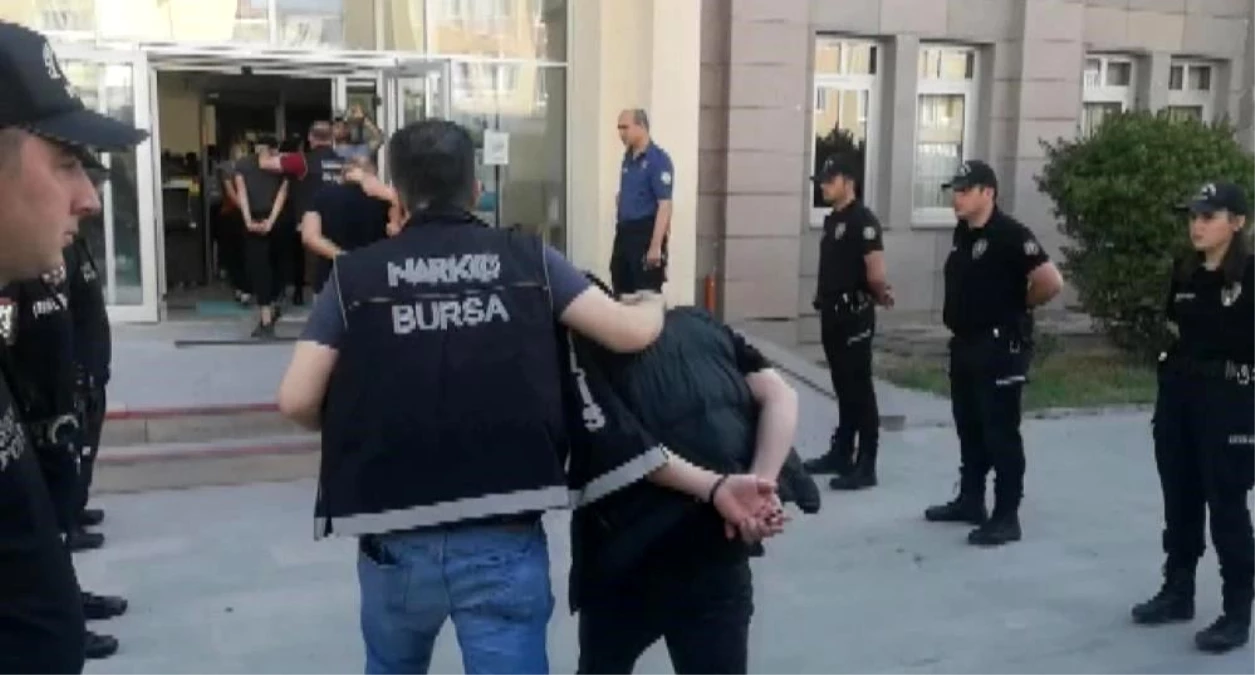 Bursa’da Uyuşturucu Ticareti Operasyonu: 8 Kişi Gözaltına Alındı