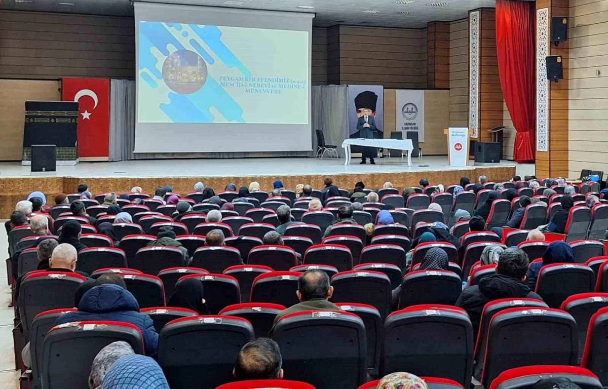 Erzincan’da Umre Eğitim Seminerleri Düzenlendi