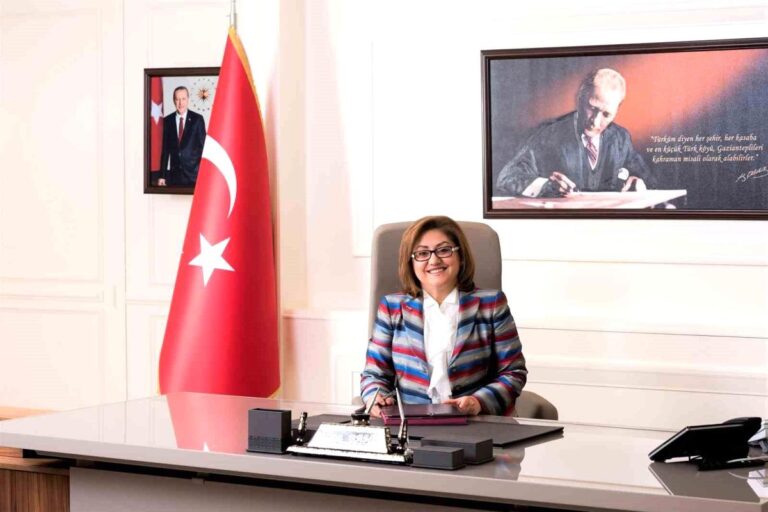 Gaziantep Büyükşehir Belediye Lideri Fatma Şahin’den Yeni Yıl İletisi