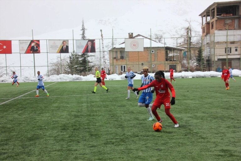 Hakkarigücüspor, Bitexen Adana İdmanyurduspor’u 4-0 mağlup etti