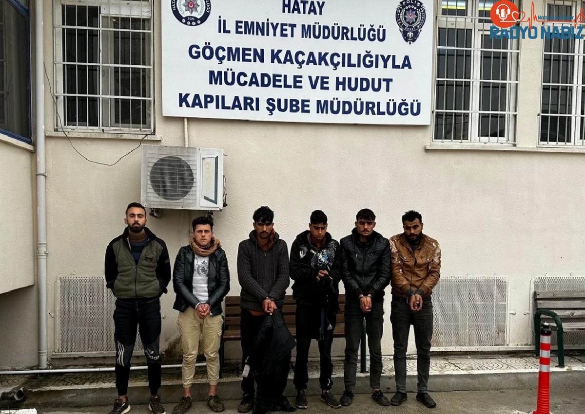 Hatay’da düzensiz göçmen operasyonu: 10 göçmen yakalandı, 3 şüpheli tutuklandı