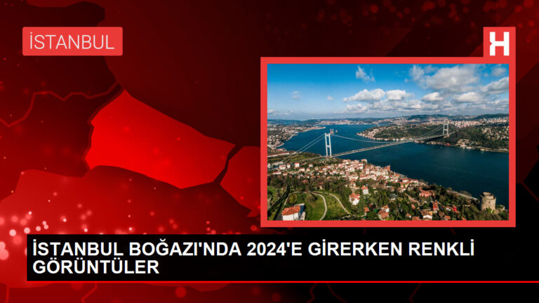 İstanbul Boğazı’nda 2024 Yılına Renkli Başlangıç