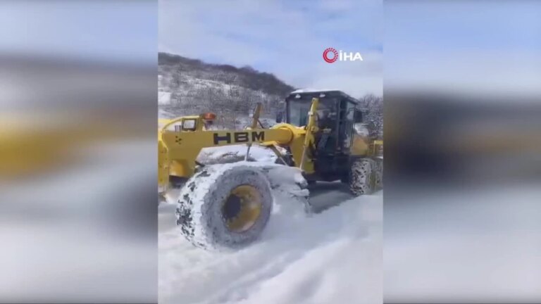 Kastamonu’da kapalı 118 köy yolunun açılması için çalışmalar sürüyor