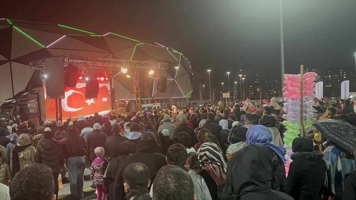 Konya’da Şivlilik Çocuk Bayramı’nda Fener Alayı Yapıldı