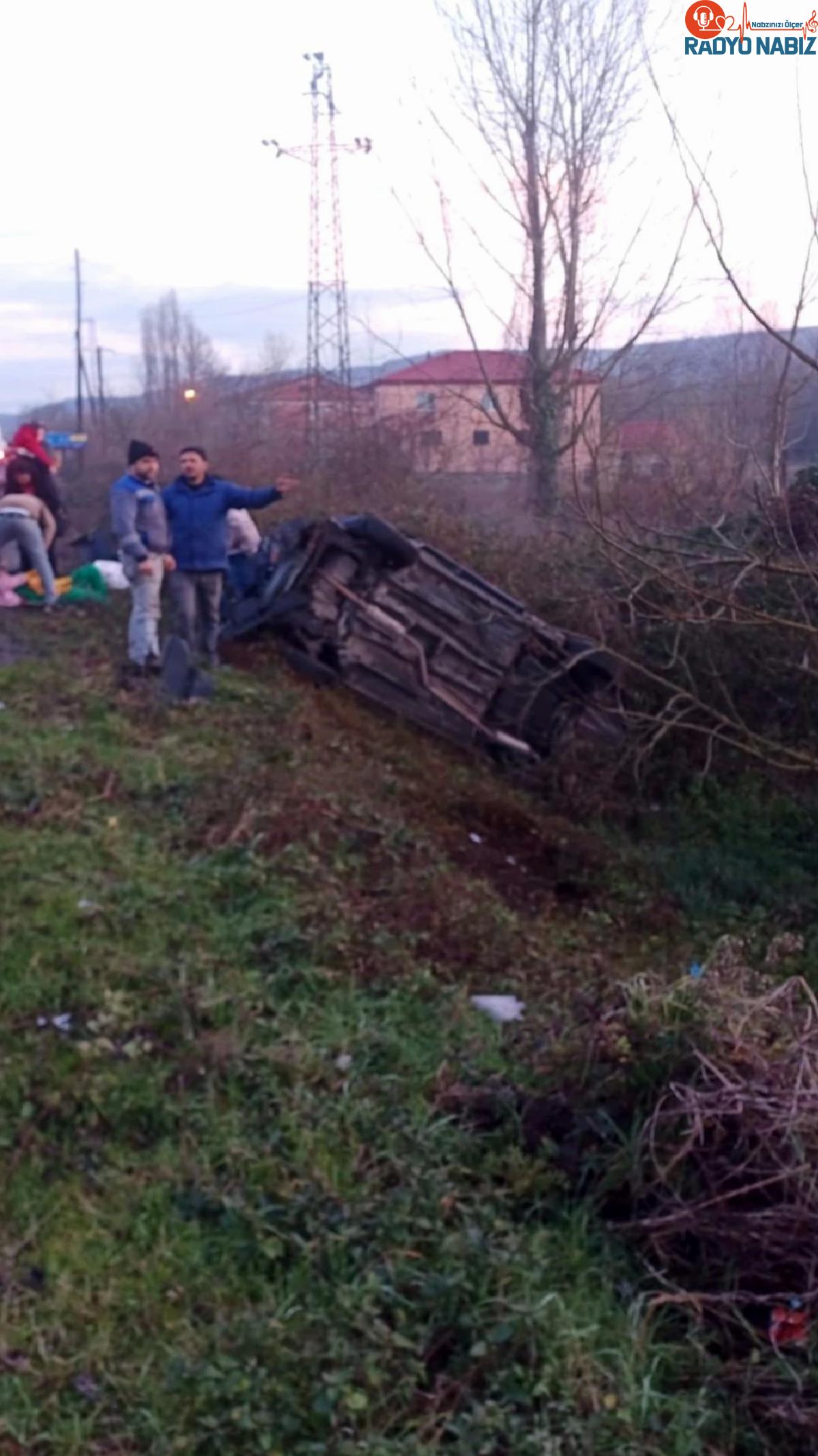 Zonguldak’ta Otomobil Şarampole Uçtu: 1 Bebek Hayatını Kaybetti, 3 Kişi Yaralandı