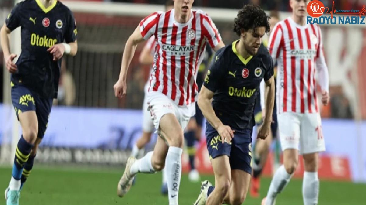 Kanarya hata yapmadı! Fenerbahçe, Antalyaspor’u deplasmanda devirdi