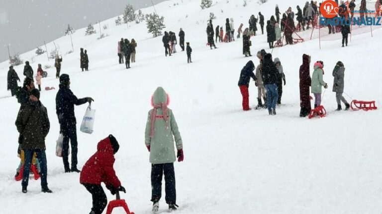 Keltepe Kayak Merkezi’nde Yarıyıl Tatili Yoğunluğu