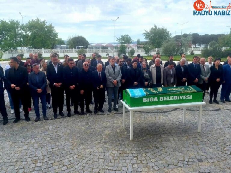 CHP’li Biga İl Genel Meclisi Üyesi Levent İrez İçin Cenaze Töreni Düzenlendi