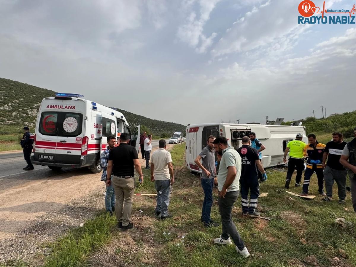 Gaziantep’te Midibüs Devrildi: 10 Yaralı