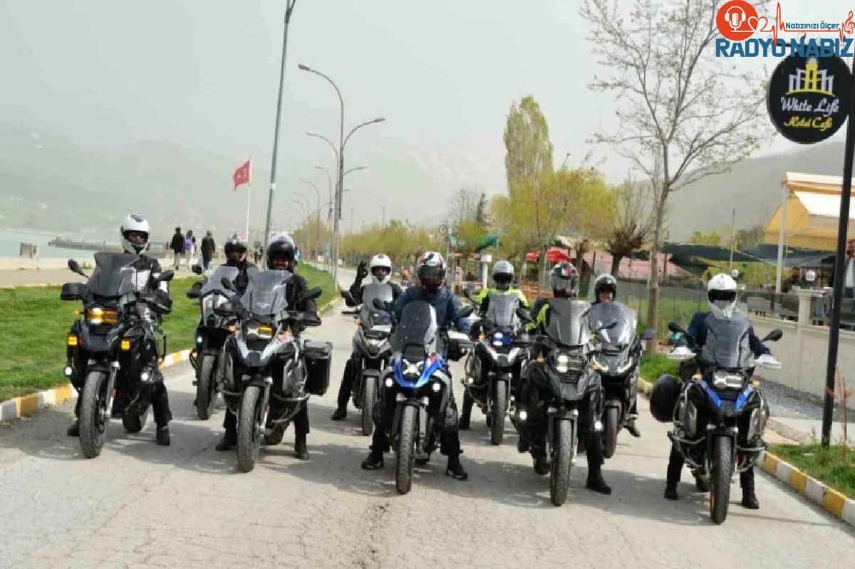 Motosiklet Tutkunları Bitlis’e Seyahat Yaptı