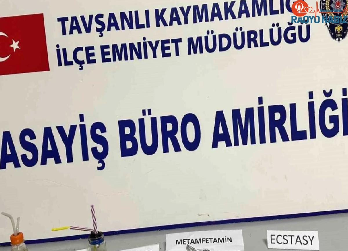 Tavşanlı’da Uyuşturucu Operasyonu: 3 Tutuklama