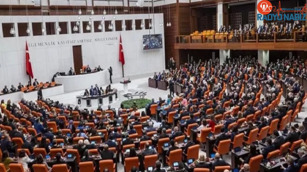 TBMM’de Anayasa mesaisi bugün başlıyor! Kurtulmuş birinci olarak Özgür Özel ile görüşecek