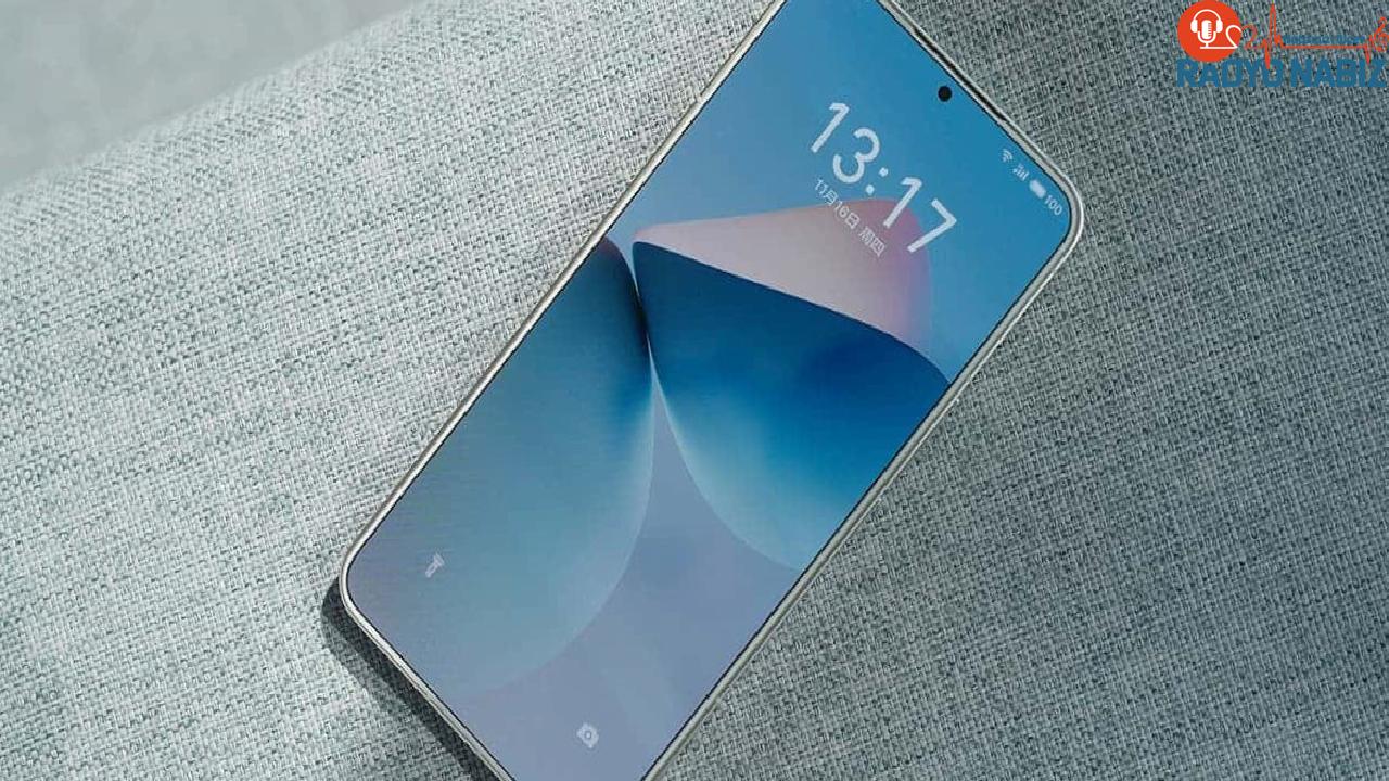 Teknoloji devinin son akıllı telefonu ortaya çıktı! 16GB RAM ve dahası