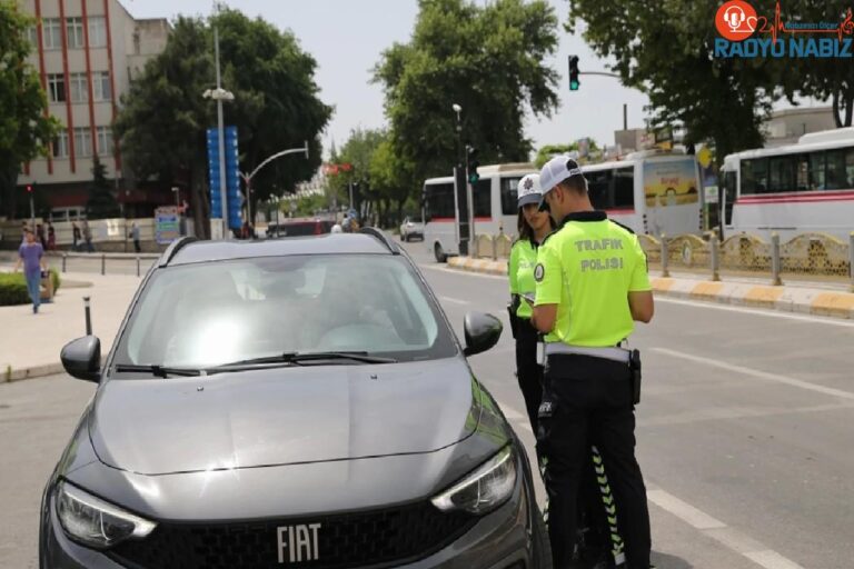 Edirne’de Kurban Bayramı tatili öncesi dron takviyeli trafik kontrolü