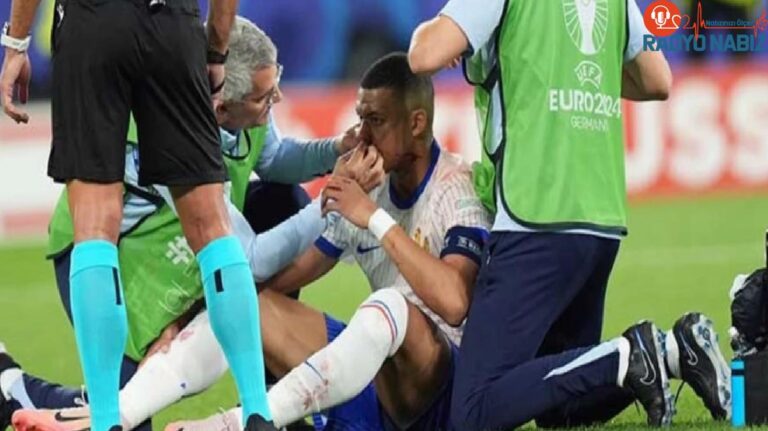 Kanlar içinde yerde kaldı! Fransız yıldız Kylian Mbappe, yürekleri ağza getirdi