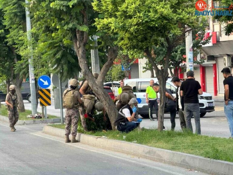 Mersin’de Polis Karakolu Önünde Rastgele Ateş Açan Şahıs Etkisiz Hale Getirildi