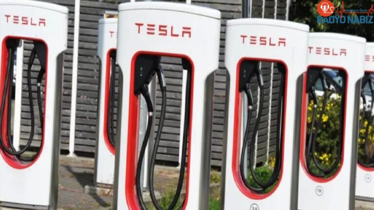 Tesla, yeni şarj hilesine karşı sürücüleri uyardı!