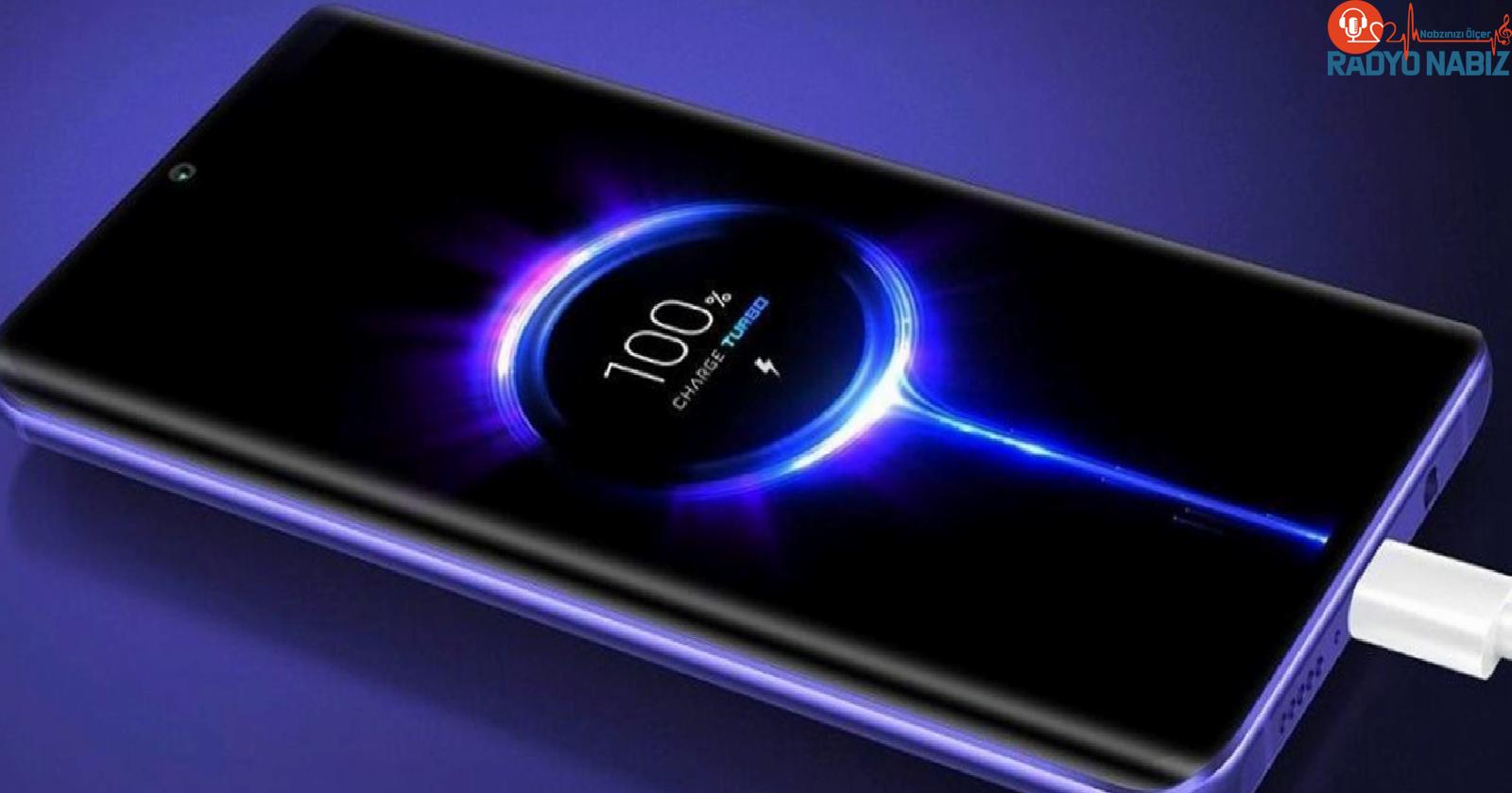 4 dakikada tam şarj: Realme 320W SuperSonic Charge teknolojisini duyurdu!