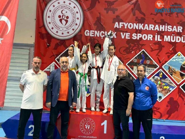 Afyonkarahisar’da Taekwondo İl Şampiyonası düzenlendi