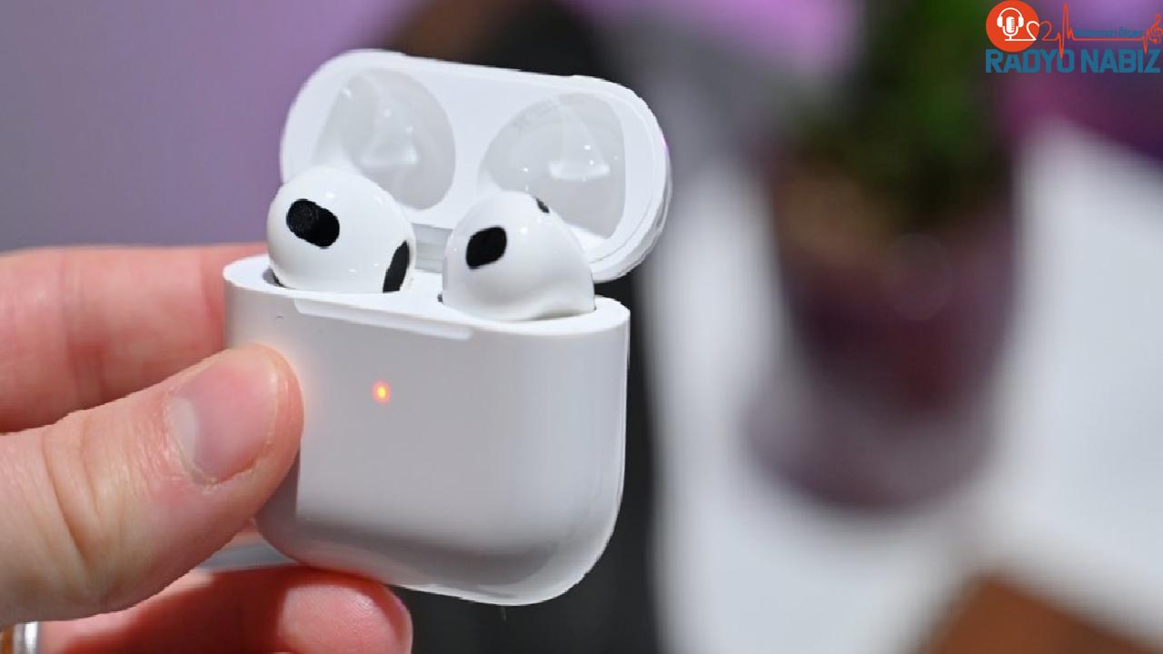 Apple’dan bütçe dostu AirPods 4 geliyor!