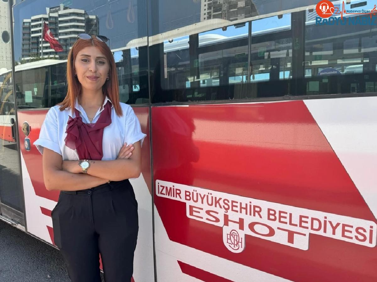 İzmir’de kadın şoför otobüsteki yangını söndürdü