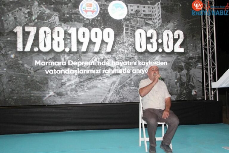 Sakarya ve Kocaeli’de 17 Ağustos 1999 Marmara Depremi’nde hayatını kaybedenler dualarla anıldı